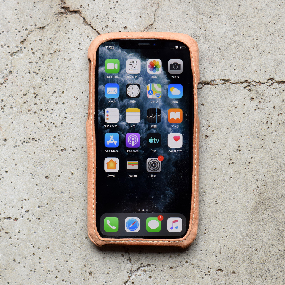 Roberu iPhone 11 Pro Max Case