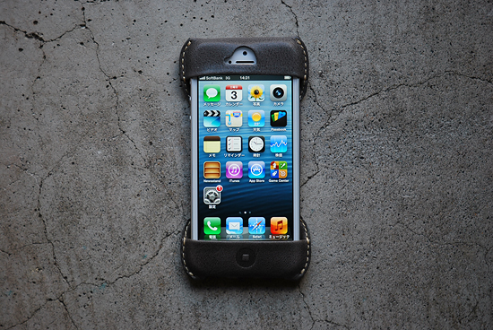 Roberu iPhone 5 Case